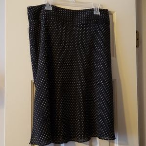 Ann Taylor Petite Black with White Polka Dots Skir